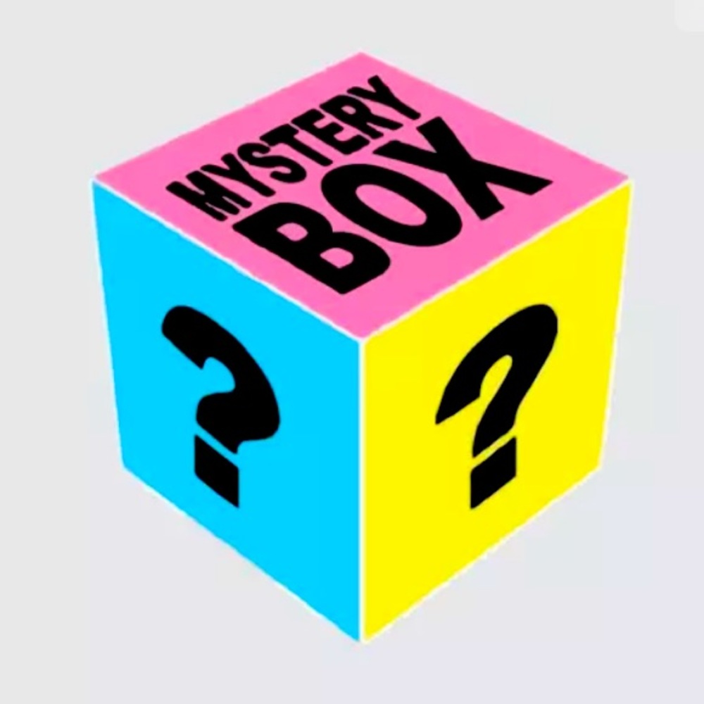 MYSTERY BOX 0-3m, 3-6m, 6-12m, 12-18m, 18-24m